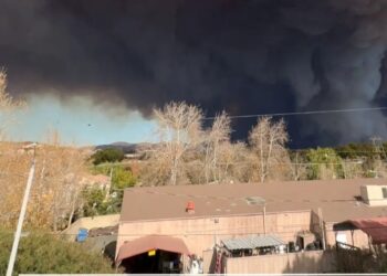अमेरिका में एक बार फिर कुदरत का कहर शुरू, आग हुई काफी बेकाबू