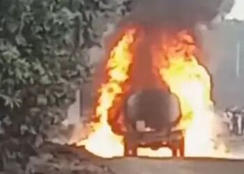 पाकिस्तान में एलपीजी टैंकर में विस्फोट, 20 मकान तबाह; नाबालिग लड़की समेत छह लोगों की मौत, 31 घायल