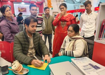 दंत स्वास्थ्य कैंप में बोले डाक्टर शोएब: तम्बाकू सेवन से मुंह के कैंसर मरीजों की संख्या बढ़ी