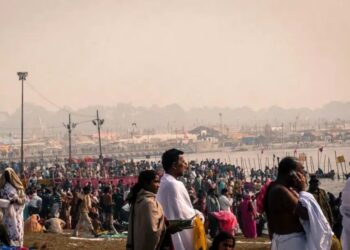 महाकुंभ : एनजीटी ने अपनी सख्त टिप्पणी में कहा 50 करोड़ लोगों को सीवेज से दूषित जल में नहाना पड़ा