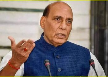 ‘झूठे आरोप लगाए.’, राहुल गांधी के बयान पर भड़के राजनाथ सिंह; दे डाली ये नसीहत