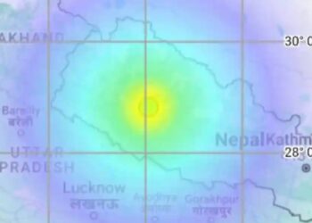 दिल्ली में भूकंप के झटको से दहशत, घरों से निकले लोग; जानिए रिक्टर स्केल पर कितनी थी तीव्रता