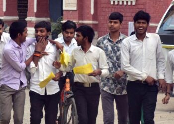 UP Board result 2025 : आज जारी होगा यूपी बोर्ड परीक्षा का रिजल्ट, जानिए कैसे चेक करें अपना परीक्षा फल