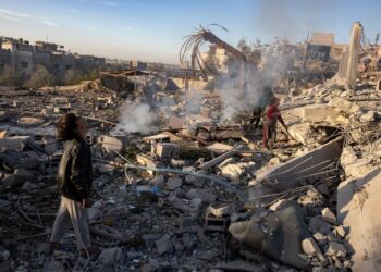 ईरान का कहर ! सुरक्षा में बड़ी सेंध, इजरायल में घुसकर शुरू किया मारना, बाजी पलट कर सड़कों पर बिछा दी लाशें