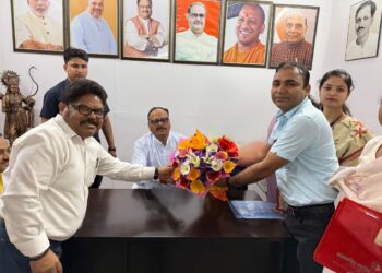 राजकीय नर्सेज संघ उत्तर प्रदेश ने पदनाम परिवर्तन का स्वागत कर स्वास्थ्य मंत्री को धन्यवाद देते हुए जताया आभार*