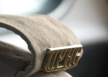 कर्तव्यनिष्ठा : उत्तर प्रदेश में डीएम-एसएसपी के काफिले को होमगार्ड ने रोका, परिचय देने के बाद भी जाने नहीं दिया, जानिए फिर क्या हुआ..