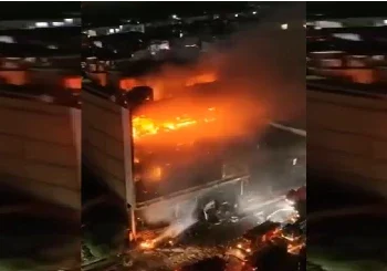 इराक के शॉपिंग मॉल में लगी भीषण आग, 50 लोगों की जिंदा जलने से मौत