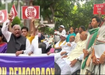 विपक्ष का हल्लाबोल EC जाने से पहले दिल्ली पुलिस ने रोका INDIA ब्लॉक का मोर्चा, सांसदों को हिरासत में लिया