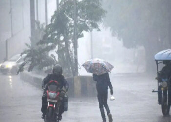 उत्तर प्रदेश के कई जिलों में बहुत भारी बारिश का अलर्ट, कई इलाकों में बिजली गिरने की भी सम्भावना