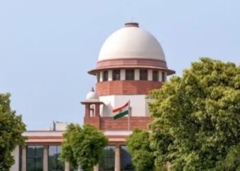 शिक्षकों को लेकर सुप्रीम कोर्ट का बड़ा फैसला, TET परीक्षा बिना नौकरी या प्रमोशन नहीं; जानिए किन्हे मिलेगी छूट