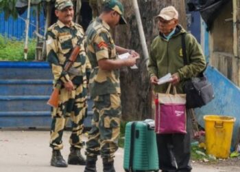भारत में रह रहे अवैध विदेशी नागरिकों पर बढ़ेगी सख्ती, तुरंत किया जा सकेगा डिपोर्ट, गृह मंत्रालय ने लागू किये सख्त नियम