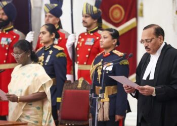 New Chief Justice of India: जस्टिस सूर्यकांत ने ली शपथ, बने देश के 53वें चीफ जस्टिस