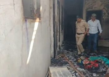 बिहार के मुज़फ्फरपुर में एक ही परिवार के 10 लोग जिंदा जले, 5 की हुई दर्दनाक मौत, 4 की हालत गंभीर