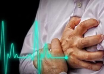 सर्दियों में बढ़ जाता है हार्ट अटैक का रिस्क, जानिए क्या कहते हैँ कार्डियोलॉजिस्ट, कैसे सकती है जान!