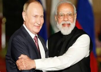 भारत पहुंचे रूसी राष्ट्रपति व्लादिमीर पुतिन, प्रधानमंत्री नरेन्द्र मोदी ने किया भव्य स्वागत