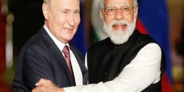 भारत पहुंचे रूसी राष्ट्रपति व्लादिमीर पुतिन, प्रधानमंत्री नरेन्द्र मोदी ने किया भव्य स्वागत