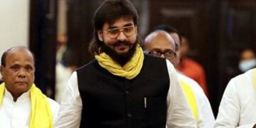 सुप्रीम कोर्ट से अब्बास को राहत, मुख्तार अंसारी के बेटे को गैंगस्टर एक्ट में अंतरिम जमानत