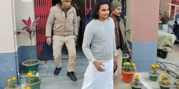 नाबालिग से रेप के मामले में दरभंगा में कथावाचक श्रवण दास गिरफ्तार; आस्था के मुखौटे में हैवानियत की ये घटनाएं आखिर कब बंद होंगी?