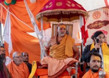 पहली बार बिना स्नान किए वापस लौटे शंकराचार्य, प्रयाग से काशी हुए रवाना, संगम छोड़ने से पहले कही ये बड़ी बात