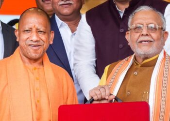 UP Budget 2026 : योगी सरकार ने पेश किया 9 लाख करोड़ से ज्यादा का बजट, जानिए इसमें किसे-क्या मिला?