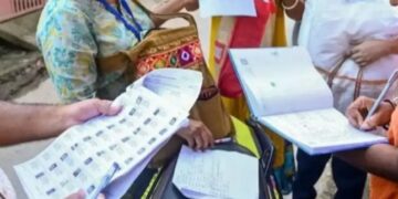 उत्तर प्रदेश में अब 6 मार्च तक बनवा सकते हैँ अपना वोटर कार्ड, चुनाव आयोग ने दी बड़ी राहत