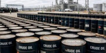 Global Fuel Crisis: बिन तेल सब सून … इन 9 देशों में भी गहराया तेल संकट, बने लॉकडाउन जैसे हालात