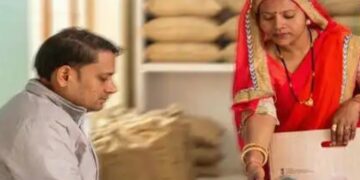 20 करोड़ से ज्यादा राशन कार्ड धारकों के लिए जरूरी खबर, अप्रैल में एक साथ मिलेगा 3 महीने का फ्री गेहूं-चावल