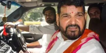 बृजभूषण शरण सिंह के बयान से मची हलचल, जानिए आखिर ऐसा क्या कह दिया