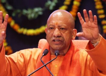 उत्तर प्रदेश के शिक्षामित्रों और अनुदेशकों को बड़ी सौगात! इसी महीने से खाते में बढ़कर आएगी सैलरी, कितना बढ़ा मानदेय?