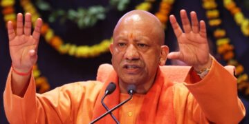 उत्तर प्रदेश के शिक्षामित्रों और अनुदेशकों को बड़ी सौगात! इसी महीने से खाते में बढ़कर आएगी सैलरी, कितना बढ़ा मानदेय?