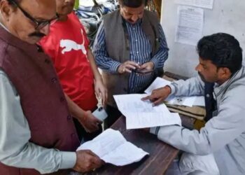 भारत में शुरू हुई जनगणना, नोट कर लें 33 सवालों की लिस्ट; देनी होंगी ये डिटेल