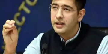 खुद से इस्तीफा नहीं देंगे राघव चड्ढा’, AAP से आर-पार की जंग के बीच सूत्रों का बड़ा दावा