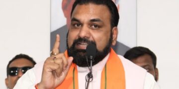 Bihar Government Rule: समय पर नहीं पहुंचे ऑफिस तो जाएगी नौकरी, बिहार सरकार का कर्मचारियों के लिए नया और सख़्त नियम लागू