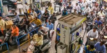 खत्म हो रहा है तेल का स्टॉक? भारत के इस राज्य में 400 से ज्यादा पेट्रोल पंप बंद, मचा हड़कंप
