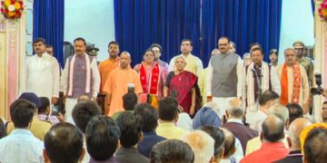 उत्तर प्रदेश की योगी कैबिनेट का हुआ विस्तार, भूपेंद्र चौधरी समेत कई नेताओं ने ली मंत्री पद की शपथ
