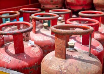एक घर में चलेगा सिर्फ एक ही LPG कनेक्शन, एलपीजी सिलेंडर पर सरकार ने लागू किया नया नियम