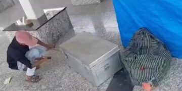 लखनऊ में खौफनाक वारदात, ट्रेन में मिली महिला की बिना सिर वाली लाश, कई टुकड़ों में था शव