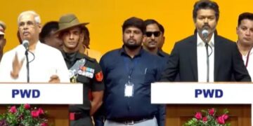तमिलनाडु में थलापति विजय ने ली मुख्यमंत्री पद की शपथ, स्टेडियम में गजब का दिखा समर्थकों का उत्साह