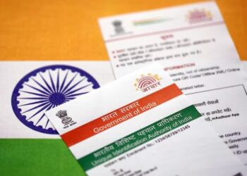 अब इन नए डॉक्यूमेंट्स से बनेगा आधार कार्ड, UIDAI ने नियमों में किया बड़ा बदलाव! फटाफट चेक करें डिटेल्स