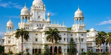 लखनऊ KGMU के डॉक्‍टर पर गंभीर आरोप, हर्निया की जगह कर दी आंत की सर्जरी,15 दिन में रिपोर्ट तलब